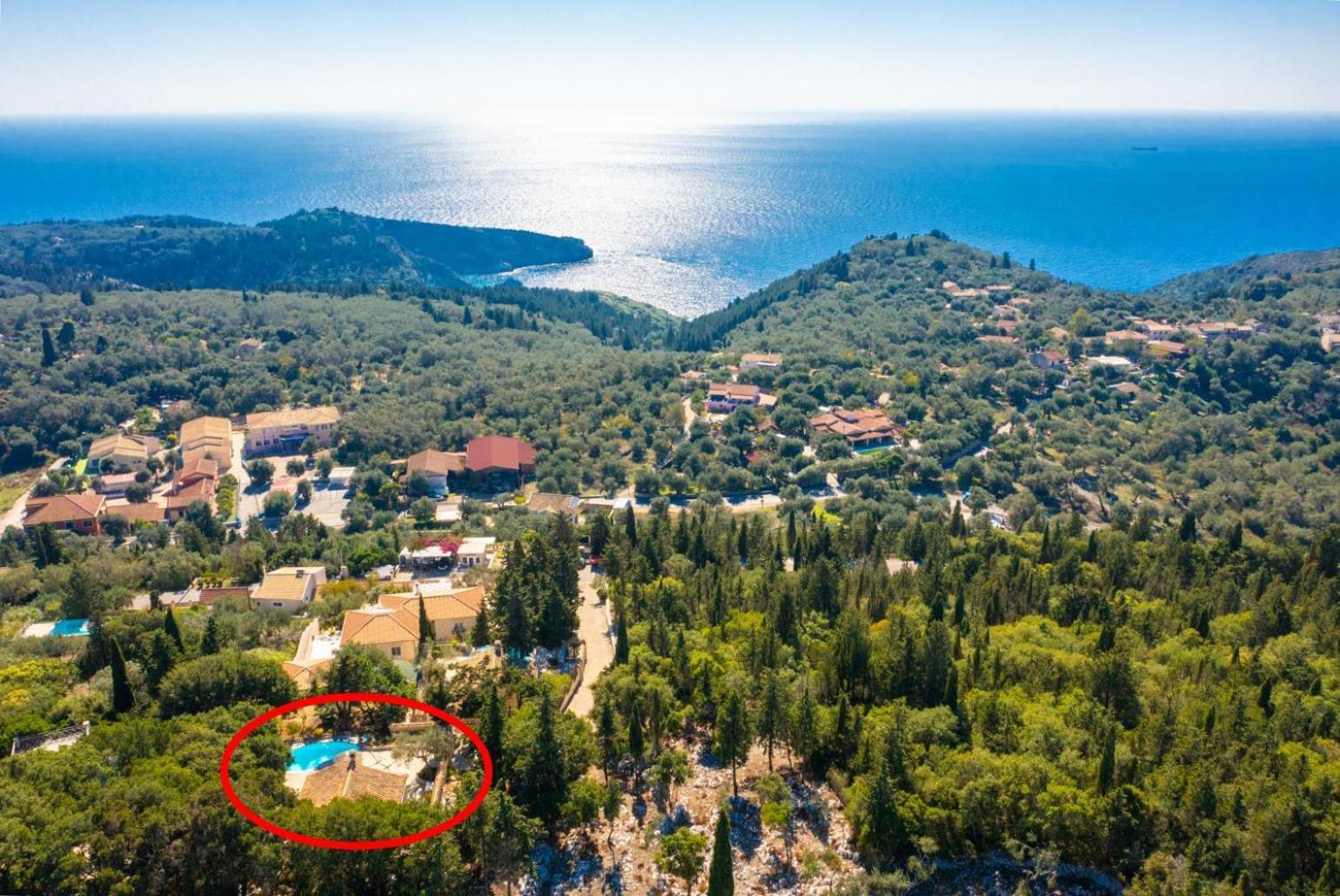 Villa Nionios Vlachopoulatika Luaran gambar