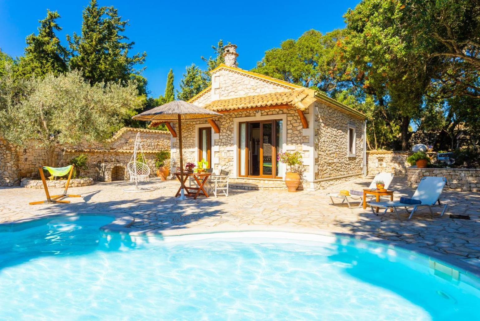 Villa Nionios Vlachopoulatika Luaran gambar